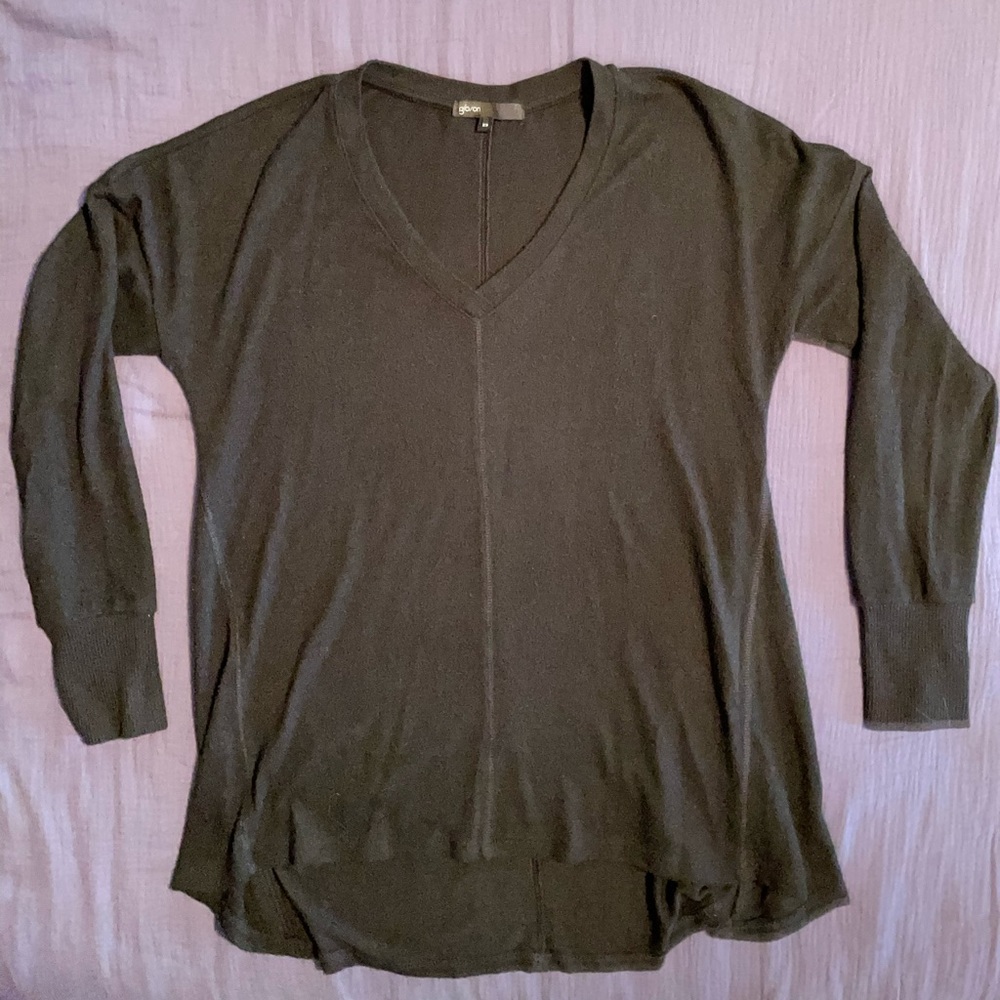 Black v-neck sweater - Picture 5 of 5